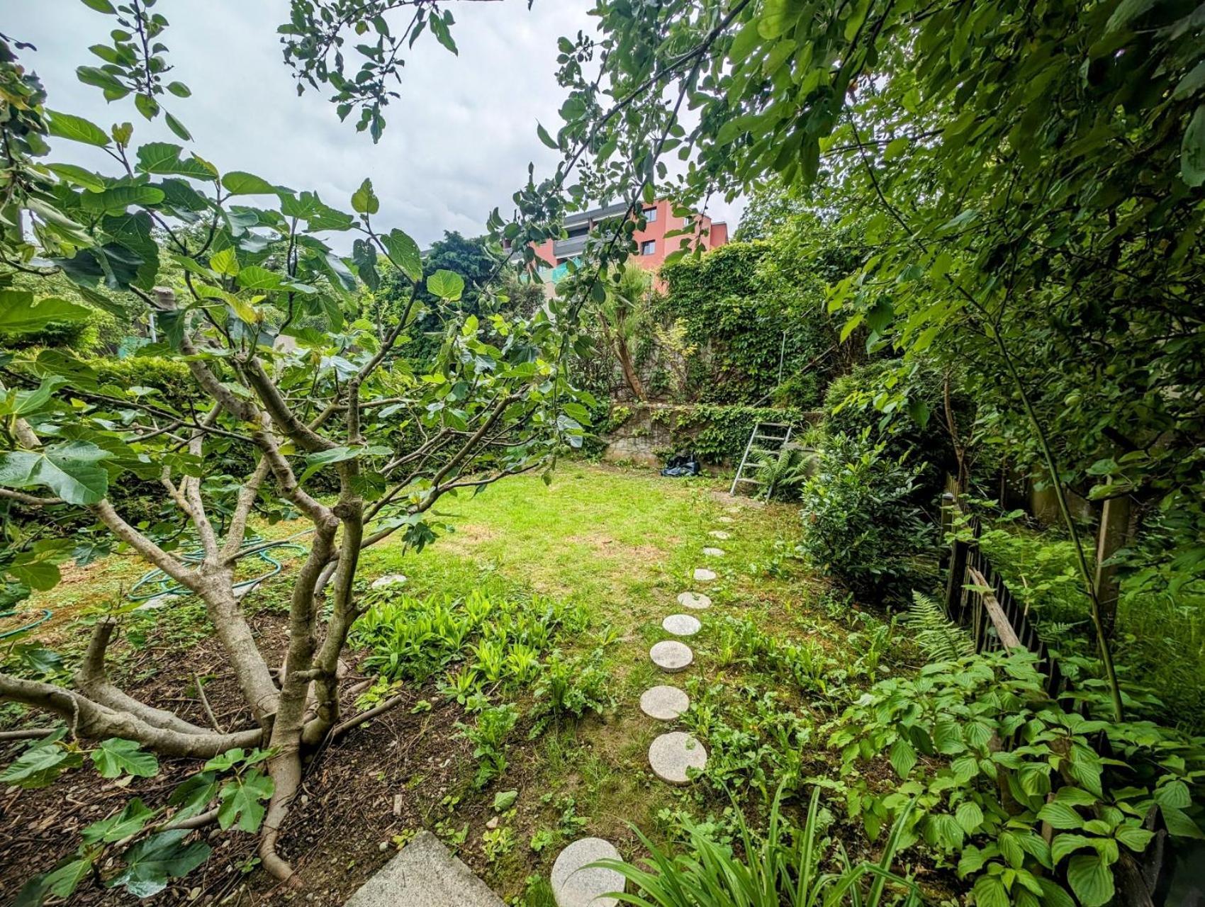 Stilvolles Im Einfamilienhaus Nahe Basel *